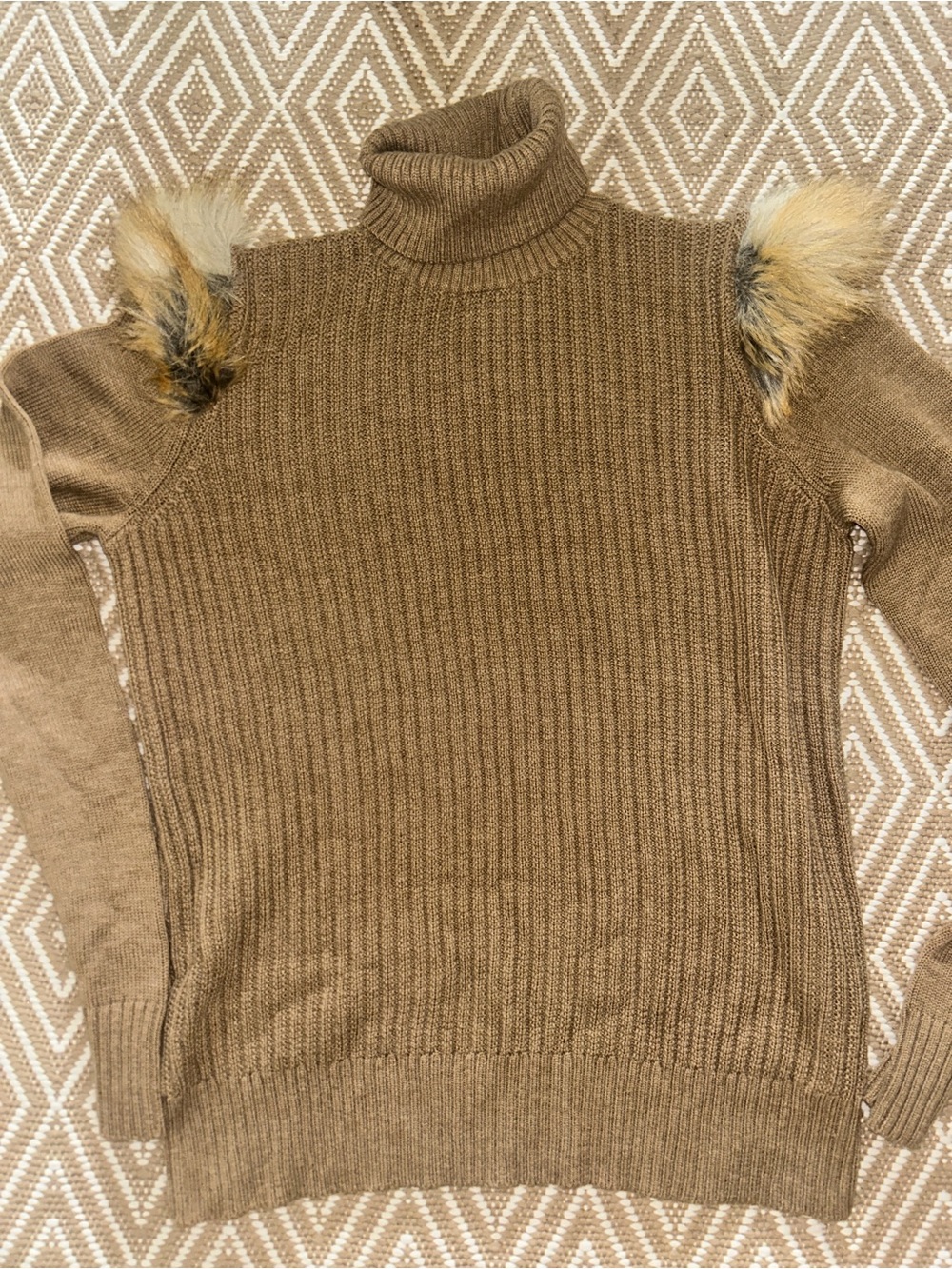 Worth Wool Brown Ribbed Turtleneck Sweater with Faux-Fur Shoulder Accents
